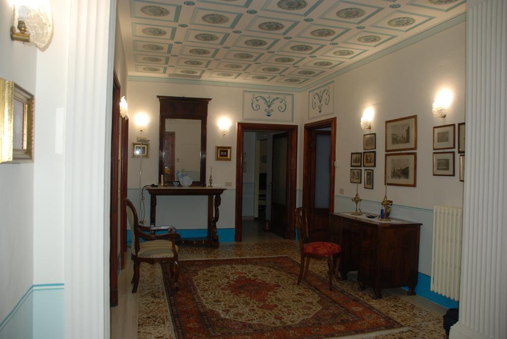 Residenza Savonarola Luxury Apartment Montepulciano Stazione Camera foto