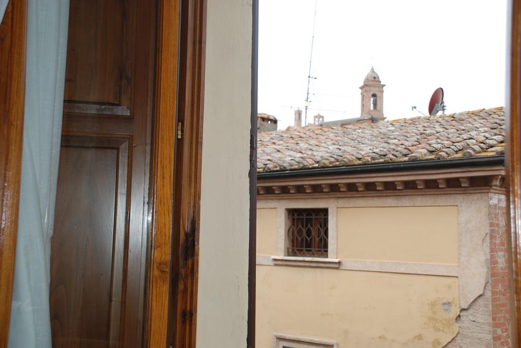 Residenza Savonarola Luxury Apartment Montepulciano Stazione Esterno foto